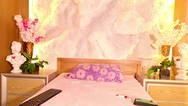 mollyjackson  online show from 03/21/26, 10:46