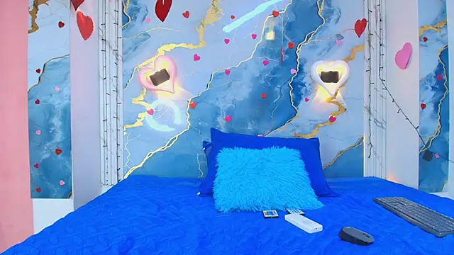 crystal love08 online show from 02/26/26, 07:35