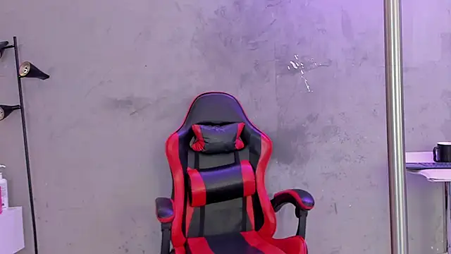 naomi  blair online show from 04/04/26, 03:05