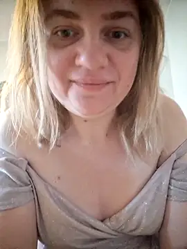 Snapshot of VitniKis chatting on 02/02/26, 07:29 VitniKis online show from 02/02/26, 07:29