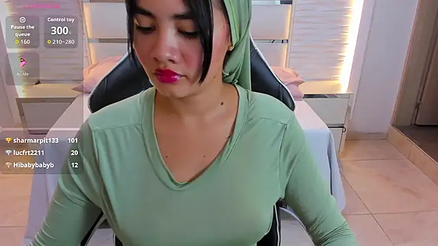 Yaiza farak online show from 02/15/26, 07:51