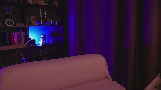 vanessaparadiza online show from 03/18/26, 01:47