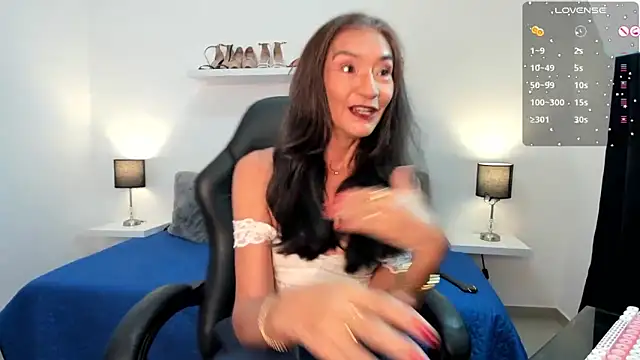 Emma Mendozaa online show from 02/10/26, 11:47