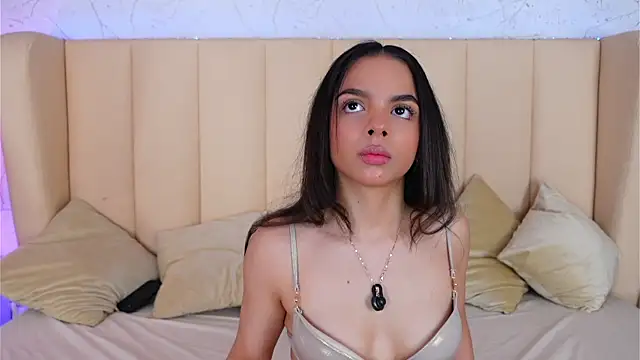 Snapshot of BambiRoses chatting on 03/02/26, 07:09 BambiRoses online show from 03/02/26, 07:09