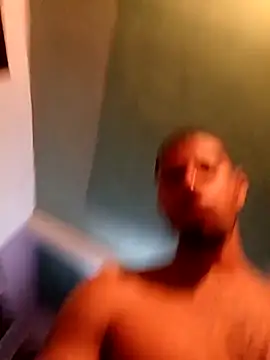 Snapshot of Francisco171 chatting on 02/07/26, 03:21 Francisco171 online show from 02/07/26, 03:21