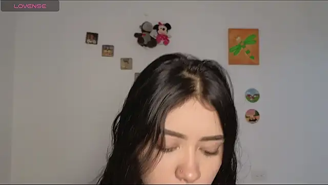 Snapshot of amynovaaa chatting on 02/13/26, 07:21 amynovaaa online show from 02/13/26, 07:21