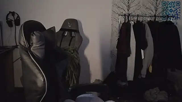 Holy Kveta online show from 04/05/26, 02:42