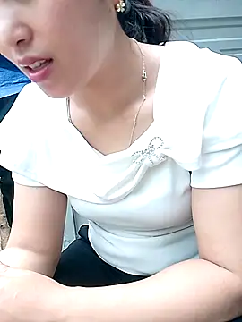 Snapshot of maimai1100 chatting on 04/21/26, 02:51 maimai1100 online show from 04/21/26, 02:51