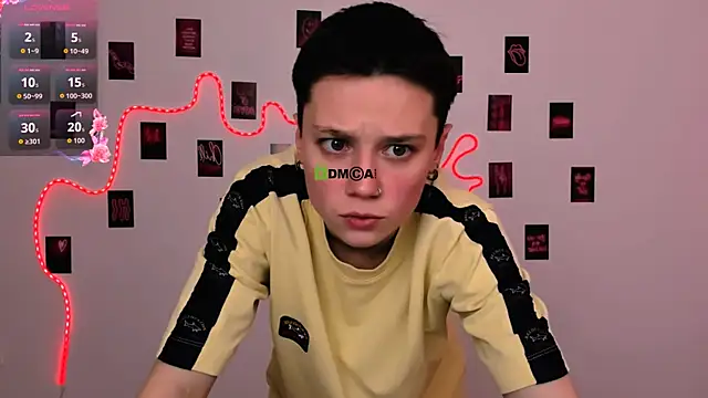 Snapshot of emi_fade chatting on 02/26/26, 09:52 emi fade online show from 02/26/26, 09:52