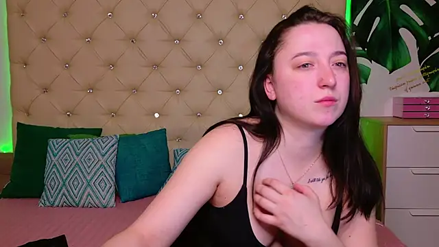 AwaMax online show from 04/02/26, 04:43