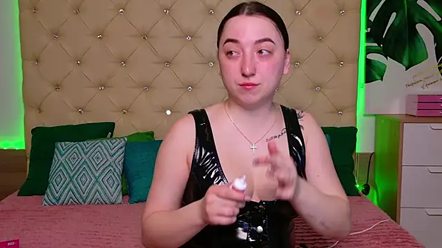 AwaMax online show from 04/03/26, 04:54