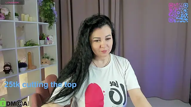 Snapshot of Monika_Martinezz chatting on 02/19/26, 03:35 Monika Martinezz online show from 02/19/26, 03:35