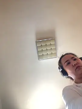 Youyou 12 online show from 04/11/26, 05:45