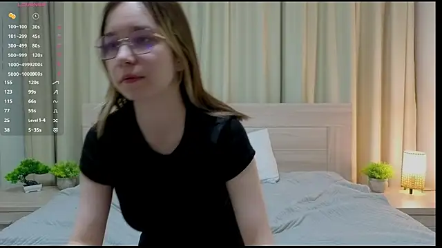 Snapshot of alorenna chatting on 02/24/26, 02:37 alorenna online show from 02/24/26, 02:37