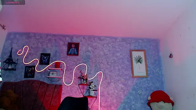 Everlin  Hot  online show from 03/05/26, 12:28