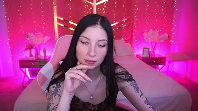 LunaaMay online show from 03/26/26, 07:25