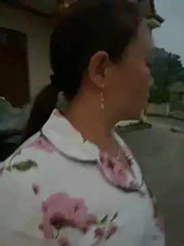 neyney110 online show from 03/28/26, 10:42