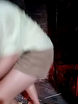 neyney110 online show from 04/01/26, 10:49