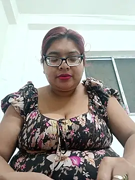 Elie Hallway online show from 02/05/26, 08:02