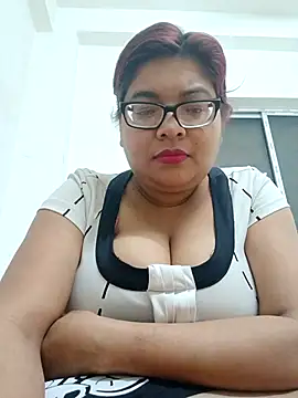 Elie Hallway online show from 02/16/26, 06:48