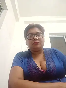 Elie Hallway online show from 03/01/26, 06:32