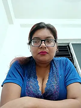 Snapshot of Elie_Hallway chatting on 05/27/26, 06:49 Elie Hallway online show from 05/27/26, 06:49