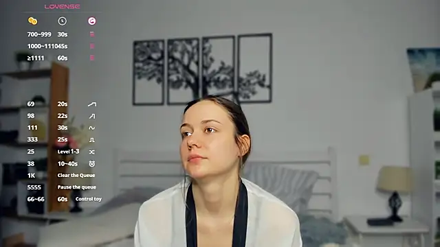 MalvinaTrafford online show from 03/25/26, 08:26