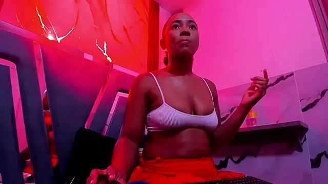 emii brown online show from 04/15/26, 01:45