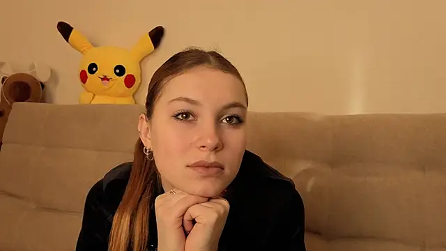 JadwigaTagliavia online show from 02/13/26, 09:16