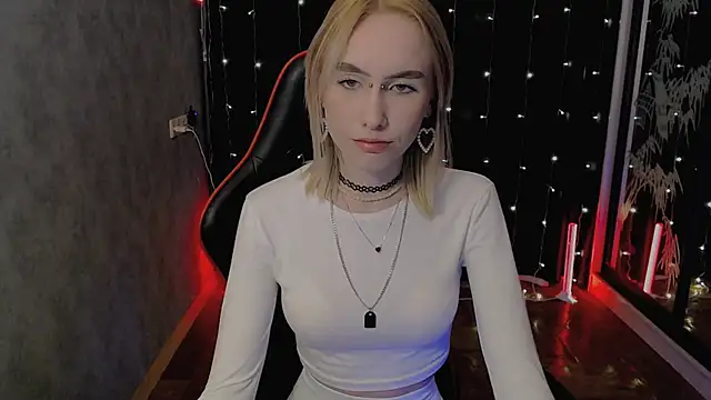 Snapshot of crybambi chatting on 02/05/26, 06:56 crybambi online show from 02/05/26, 06:56