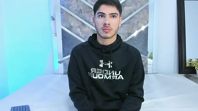 Apolo Gray online show from 02/03/26, 04:32