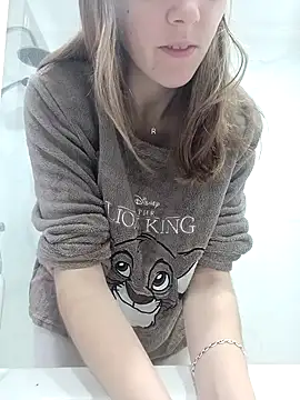 Snapshot of laparejaideal08 chatting on 02/05/26, 12:32 laparejaideal08 online show from 02/05/26, 12:32