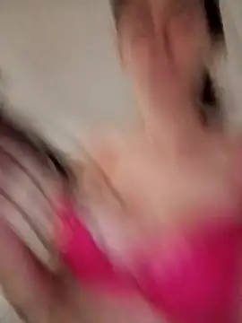 laparejaideal08 online show from 04/18/26, 07:07