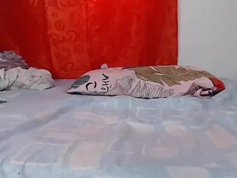 Snapshot of Emily_dirty26 chatting on 02/26/26, 08:30 Emily dirty26 online show from 02/26/26, 08:30