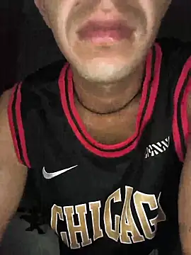 Snapshot of logan-31 chatting on 02/27/26, 03:28 logan-31 online show from 02/27/26, 03:28