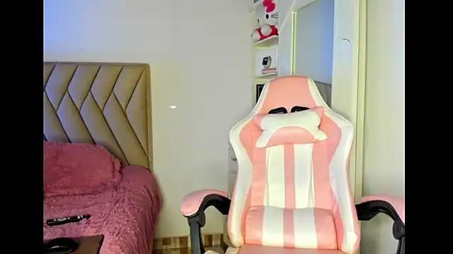  Cute gabyyy online show from 02/25/26, 09:24