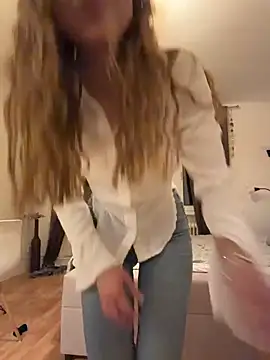 romyxxs online show from 04/04/26, 12:09