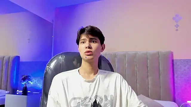 Derek Sinn online show from 03/24/26, 12:43