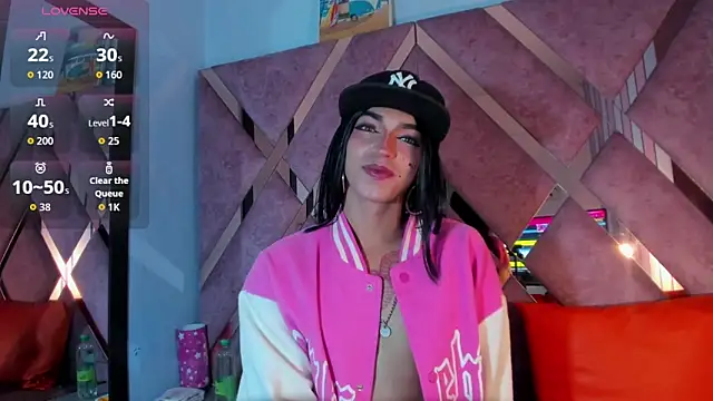 MeghanQueen   online show from 02/17/26, 04:09