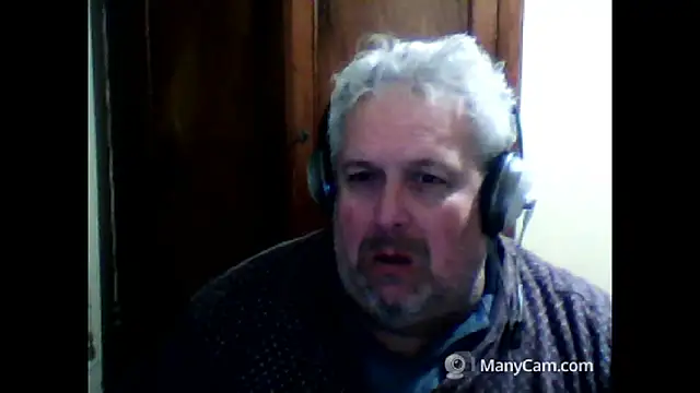 Snapshot of swichcassanesi chatting on 02/16/26, 09:00 swichcassanesi online show from 02/16/26, 09:00