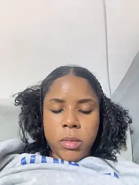 LIA PARKERR online show from 02/08/26, 10:46