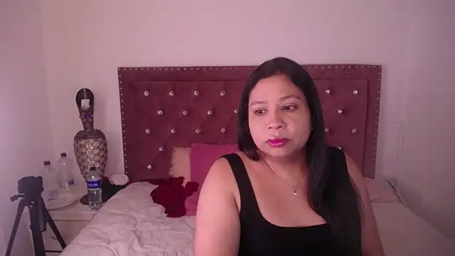 miafuegolatino online show from 03/04/26, 02:28