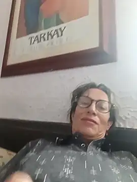 laurasofia45 online show from 02/27/26, 03:45