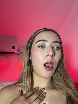 kloe  t18 online show from 04/21/26, 04:34