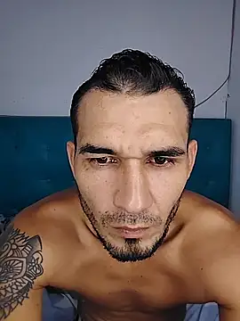 Snapshot of junior_men22 chatting on 02/19/26, 12:01 junior men22 online show from 02/19/26, 12:01