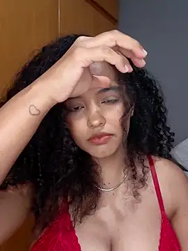 Snapshot of pandinhagamer chatting on 02/24/26, 03:48 pandinhagamer online show from 02/24/26, 03:48