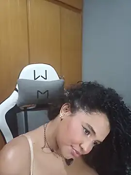 pandinhagamer online show from 03/31/26, 01:18