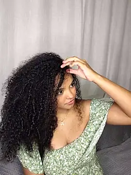 pandinhagamer online show from 04/18/26, 03:21