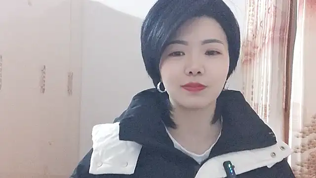 Snapshot of Nikishine chatting on 02/08/26, 12:08 Nikishine online show from 02/08/26, 12:08