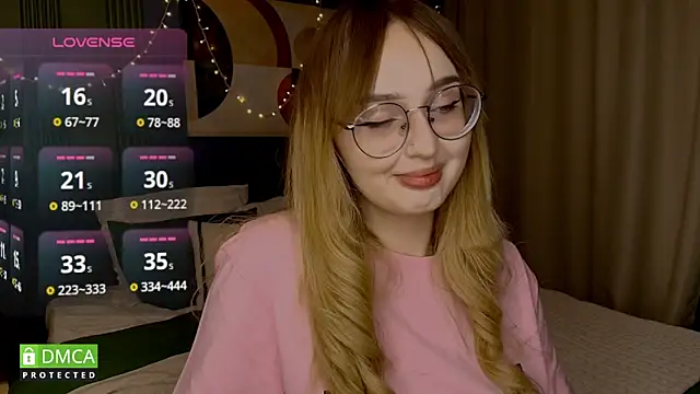 AdeLuna online show from 02/07/26, 09:18